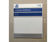 Označení třídy - cedulka ke dveřím se snadno výměnnými všemi řádky a tiskem na běžný papír