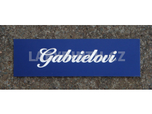 Hliníkový štítek na dveře jako jmenovka (modrý elox, gravírováno)